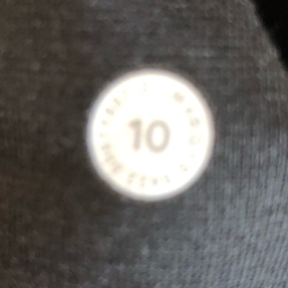 Lululemon define size 10 black hooded zipfront jacket - Picture 5 of 12